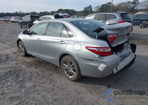 2016 Toyota Camry Se z USA, uszkodzony, nr VIN 4T1BF1FK4GU173380